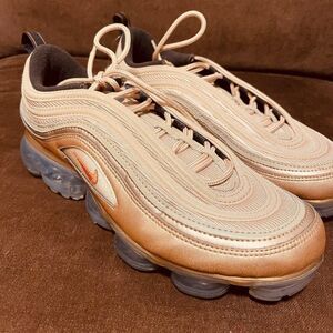 NEW NIKE Vapormax 97 Gold on Gold Womens 11 US 43 EUR Gold Bullet